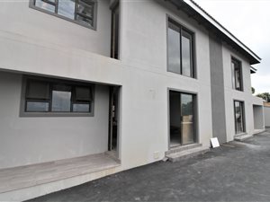 2 Bed Apartment in Escombe
