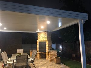 2 Bed Townhouse in Weltevreden Park