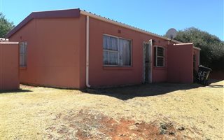 2 Bedroom Simplex in Naturena