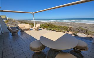 3 Bedroom House in Jakkalsfontein