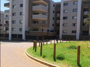 2 Bed Apartment in New Town Centre (Gateway)