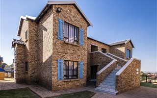 2 Bedroom Apartment in Southcrest