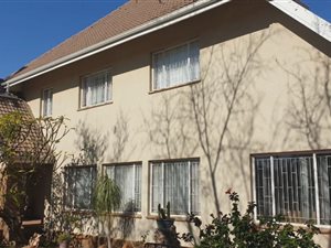 5 Bed House in Oudtshoorn