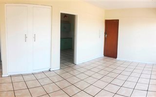 2 Bedroom Apartment in Paarl
