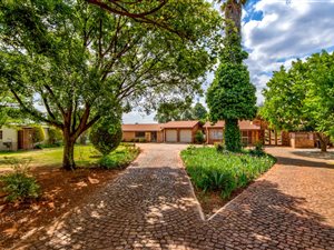 3.1 ha Farm in Bredell AH