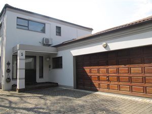 4 Bed Townhouse in Pennington