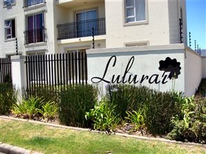 2 Bed Apartment in Van Der Stel