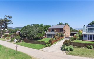 4 Bedroom House in The Island