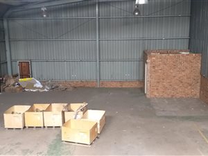 470 m² Industrial space in Benrose