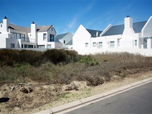 404 m² Land available in Blue Lagoon