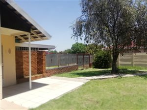 3 Bed House in Nigel Central