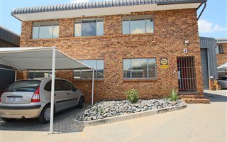 437 m² Commercial space in Halfway House