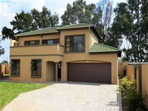 3 Bed Cluster in Norton Park
