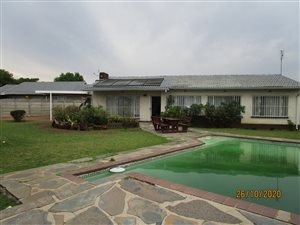 3 Bed House in Meadowbrook