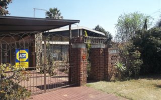 4 Bedroom House in Ridgeway