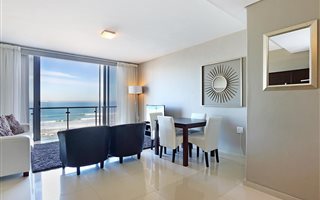 1 Bedroom Apartment in Bloubergstrand