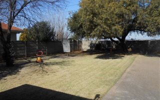 3 Bedroom House in Golf Park