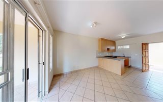 2 Bedroom Apartment in Hazeldean (Silverlakes Surroundings)