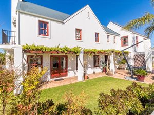 3 Bed House in De Zalze