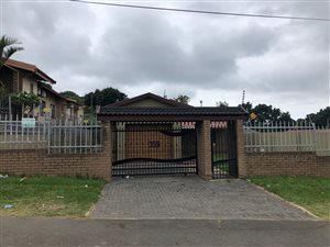 3 Bed House in Westcliff