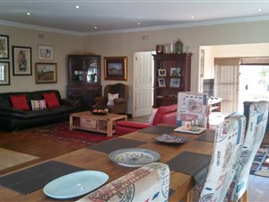 4 Bed House in Quellerina