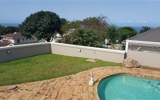 1 Bedroom Garden Cottage in La Lucia