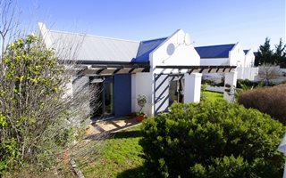 4 Bedroom House in Croydon Vineyard Estate