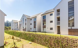 2 Bedroom Apartment in Gillitts