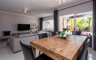 3 Bedroom Townhouse in Morningside Manor