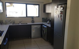 2 Bedroom Flat in Kyalami Hills