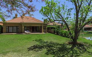 5 Bedroom House in Pecanwood