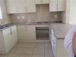 3 Bed Apartment in Annlin