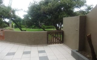3 Bedroom Duplex in Shelly Beach
