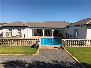 6 Bed House in Tygerberg Country Estate