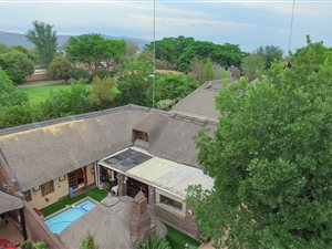 3 Bed House in Club Nautique