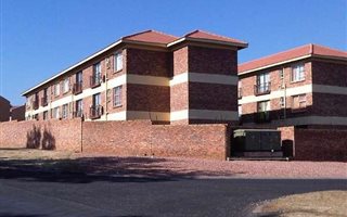 2 Bedroom Apartment in Croydon