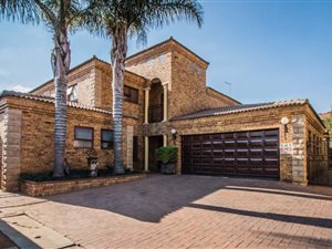 4 Bed House in Dayanglen