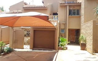 3 Bedroom Townhouse in Hennopspark