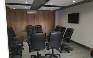 710 m² Industrial space in Montague Gardens
