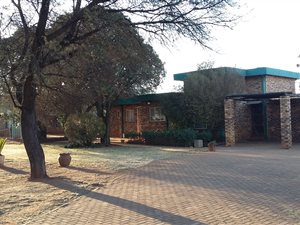 2.2 ha Farm in Pendale