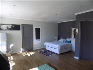 1 Bed Apartment in River Club