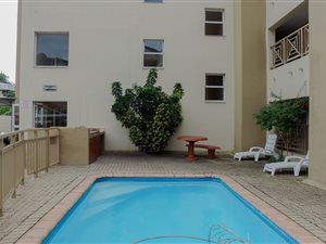 3 Bed Apartment in Boland Park