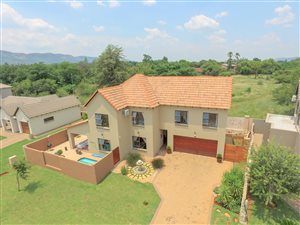4 Bed House in Hartbeespoort Dam