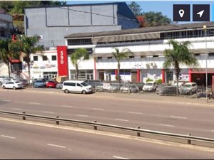 3300 m² Commercial space in Briardene