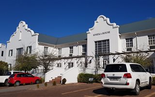407 m² Office Space in Durbanville Central