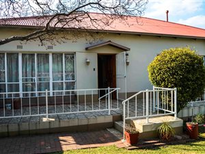 3 Bed House in Sydenham