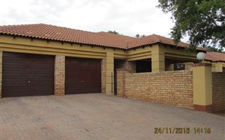 3 Bedroom Townhouse in Pinehaven