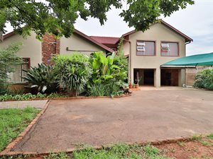 5 Bed House in Pierre van Ryneveld