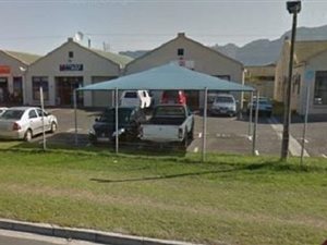 138 m² Commercial space in Ottery