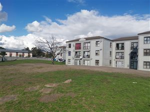 2 Bed Apartment in Sanlamhof